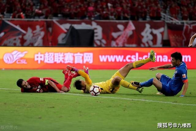 魏震踏入职业生涯新阶段，积极承担后防指挥职责
